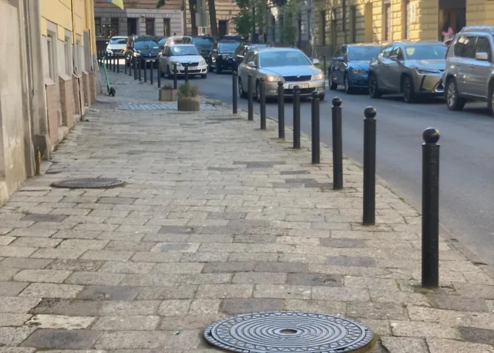 Loft в центрі львова לבוב